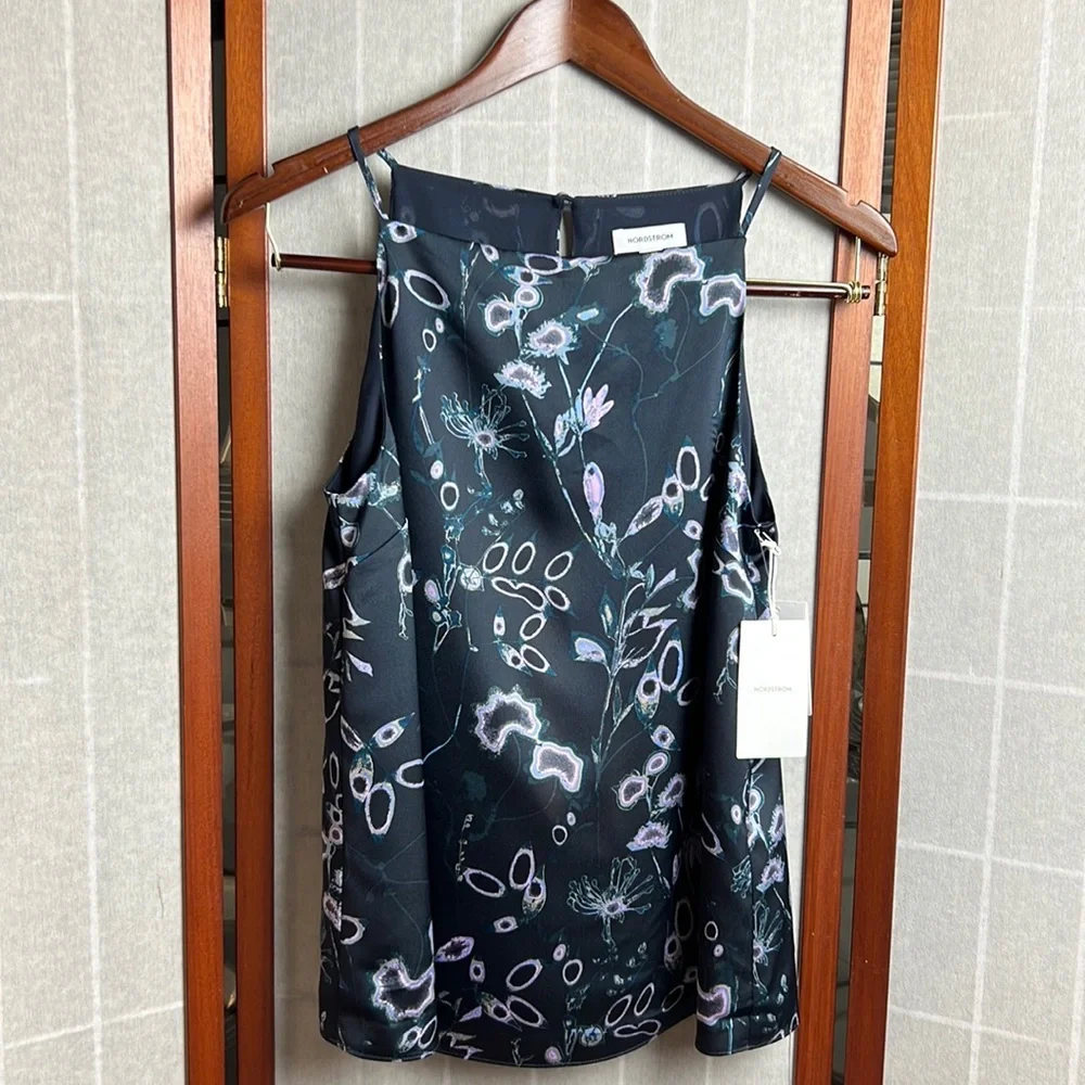 Nordstrom women Top size S - Picture 1 of 4
